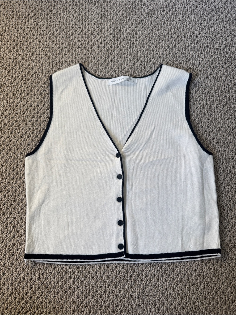 Altar'd State White Sleeveless Button-Front Knit Top with Black Trim